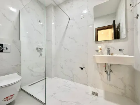 Prodaja, dvosoban stan, 67m², Donja Gorica, Podgorica - image 7