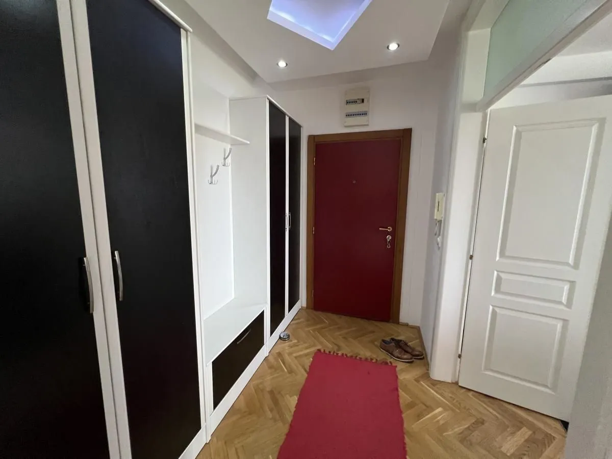 Prodaja, stan, 101m², Bulevar Oslobodjenja, Novi Sad Sve Podlokacije