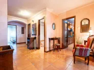 Rent, four bedroom apartment, 170m², Gorica C, Podgorica - image 24