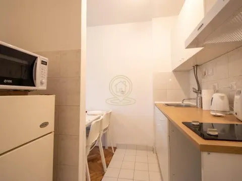 Izdavanje, jednosoban stan, 40m², Bulevar Oslobodjenja, Novi Sad Sve Podlokacije - image 5