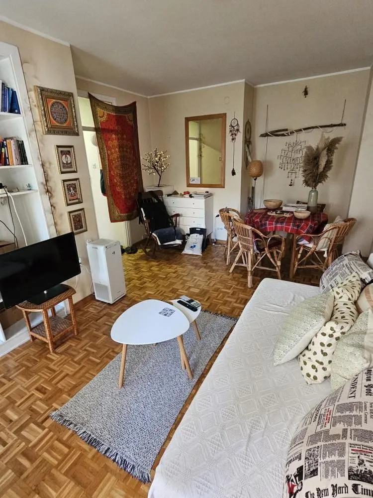Prodaja, dvosoban stan, 62m², Klinički Centar, Beograd