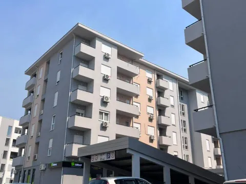 Izdavanje, jednosoban stan, 45m², Zabjelo, Podgorica - image 8