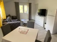 Rent, one bedroom apartment, 40m², Radanovići, Kotor - image 2