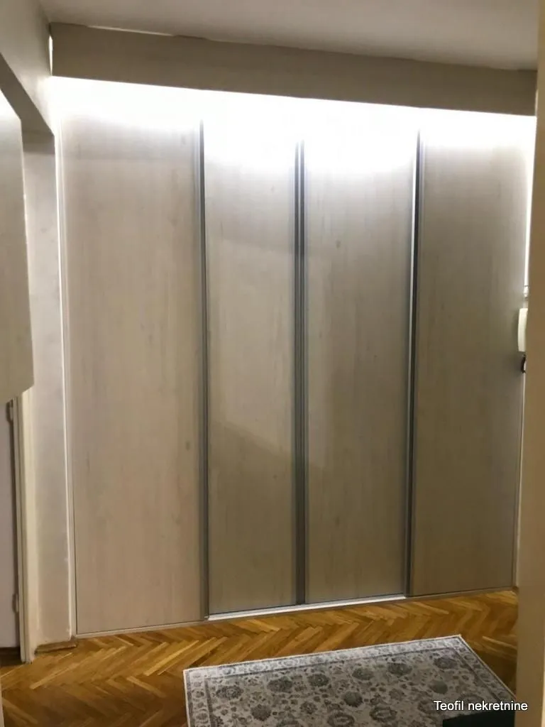 Izdavanje, dvosoban stan, 58m², Slavija, Vračar Sve Podlokacije