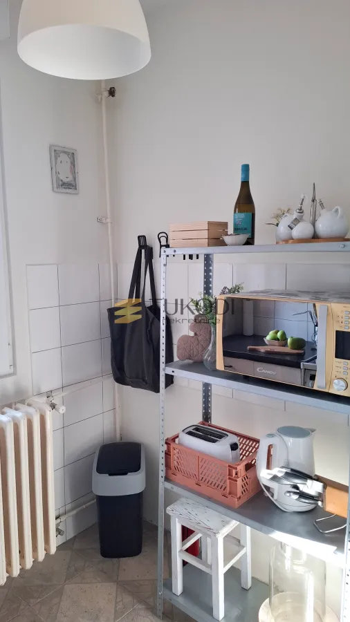 Izdavanje, jednosoban stan, 40m², Stari Grad, Beograd