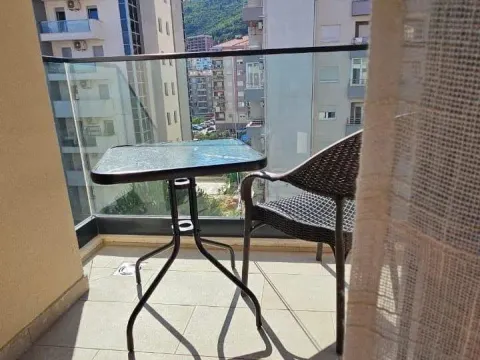 Rent, one bedroom apartment, 52m², Rozino, Budva - image 6