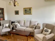 Prodaja, dvosoban stan, 65m², Drpe Mandića, Podgorica - image 1