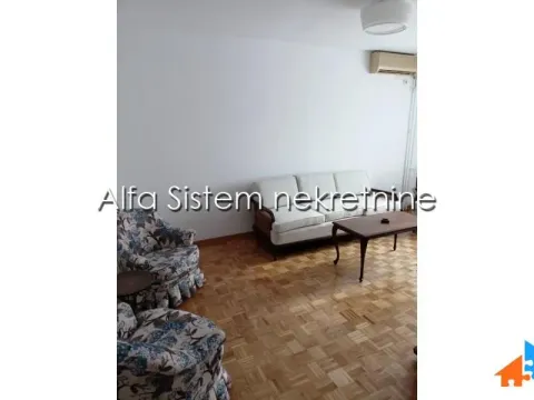 Izdavanje, trosoban stan, 81m², Vračar Sve Podlokacije, Beograd - image 7