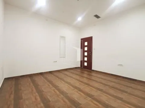 Rent, office space, 68m², Vezirov Most, Podgorica - image 8