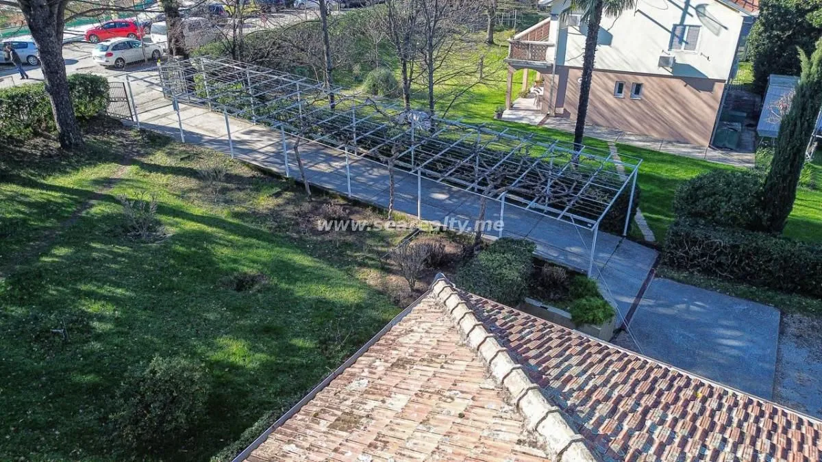 Prodaja, plac, 2300m², Topla, Herceg Novi