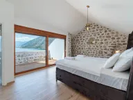 Rent, house, 150m², Orahovac, Kotor - image 13