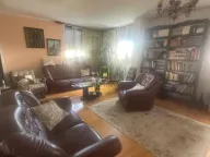 Prodaja, trosoban stan, 105m², Blok 5, Podgorica - image 9