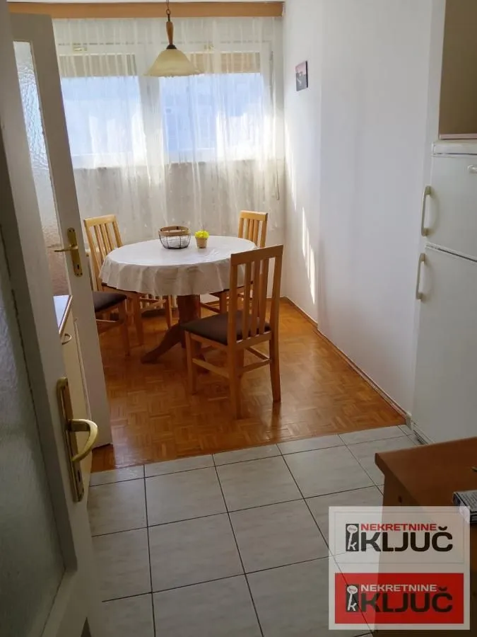 Izdavanje, trosoban stan, 64m², Liman 3, Novi Sad Sve Podlokacije