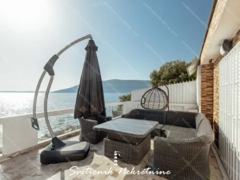 Prodaja, dvosoban stan, 180m², Savina, Herceg Novi - image 2