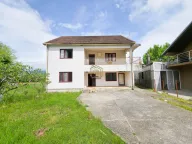 Prodaja, kuća, 200m², Grlić, Danilovgrad - image 1