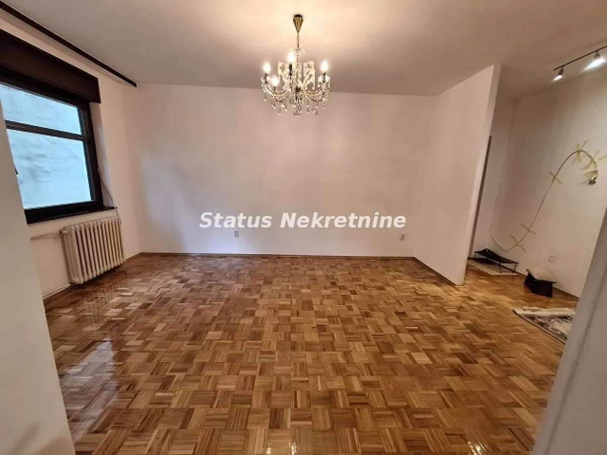 Izdavanje, dvosoban stan, 57m², Nova Detelinara, Novi Sad Sve Podlokacije