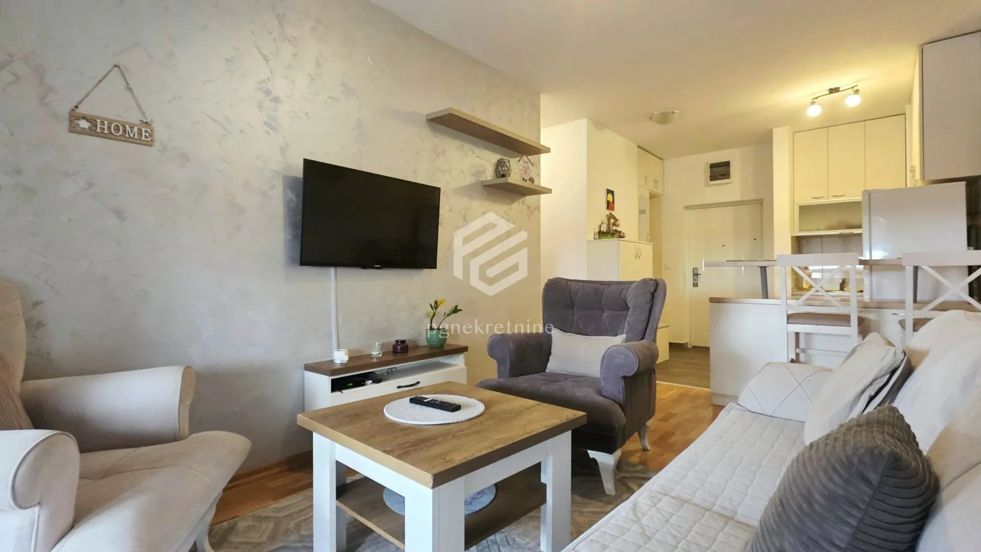 Rent, one bedroom apartment, 40m², Tuški Put, Podgorica
