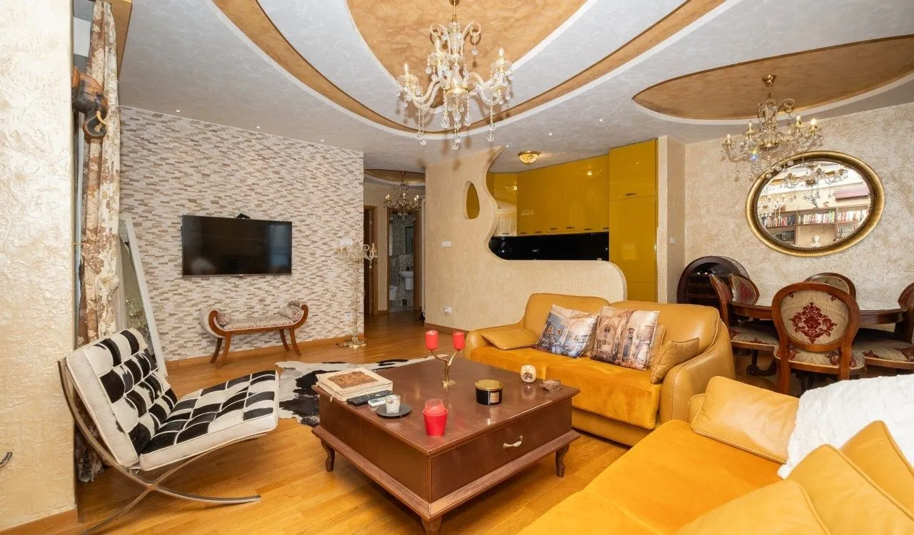 Rent, three bedroom apartment, 98m², City Kvart, Podgorica