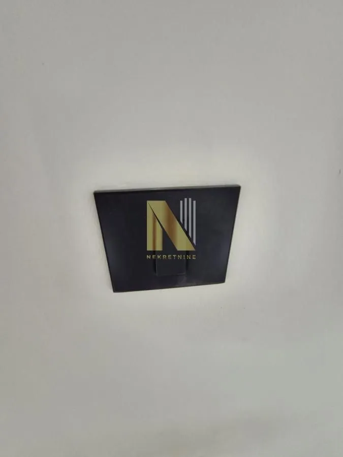 Prodaja, stan, 148m², Vidovdansko naselje, Novi Sad Sve Podlokacije