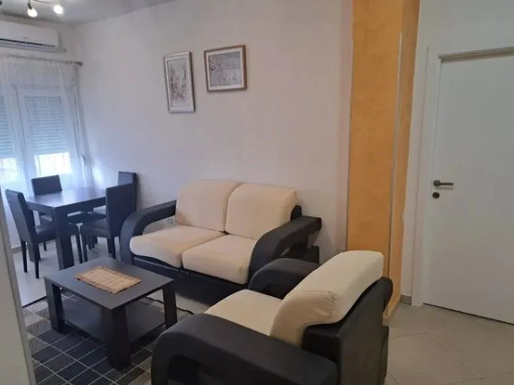 Rent, one bedroom apartment, 40m², Seljanovo, Tivat