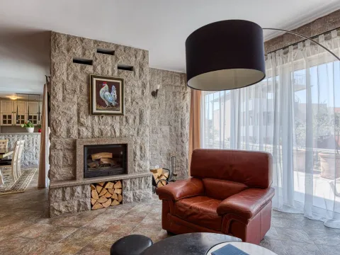 Sale, house, 495m², Bečići, Budva - image 8