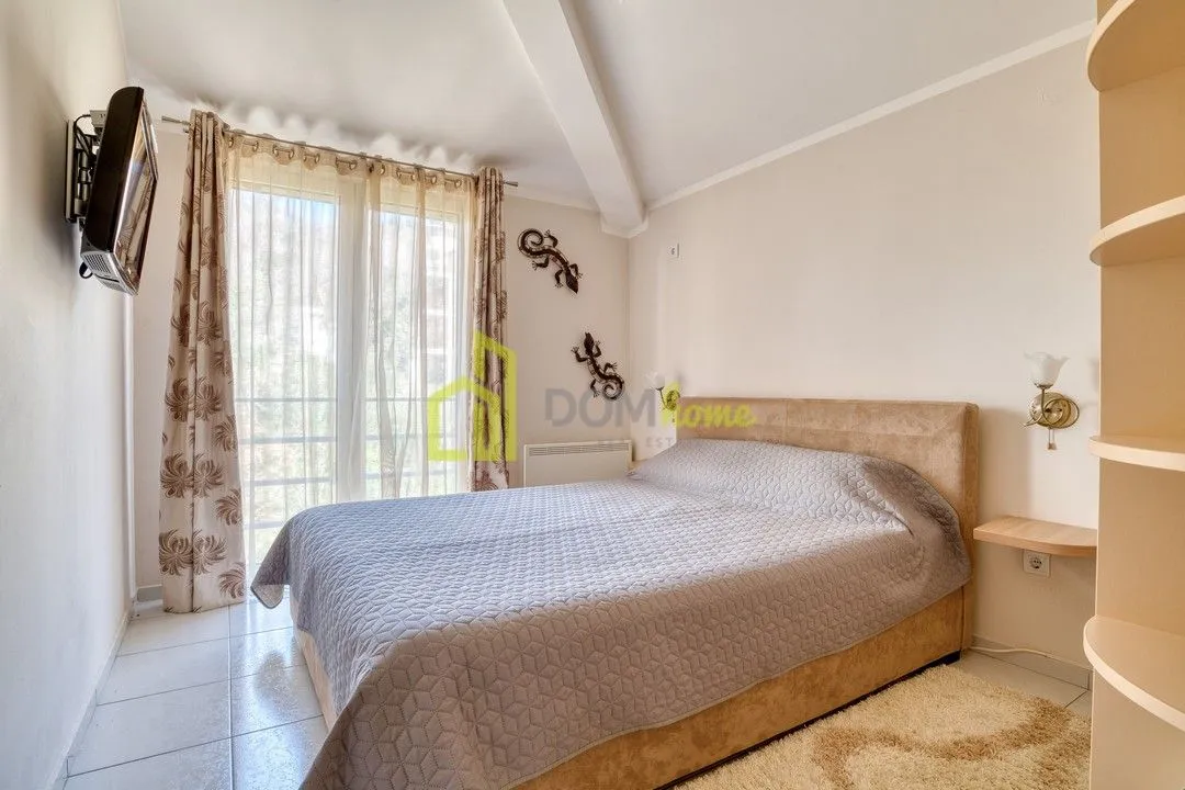 Prodaja, dvosoban stan, 75m², Seoce, Budva