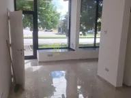 Izdavanje, poslovni prostor, 220m², Drpe Mandića, Podgorica - image 3