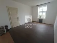 Izdavanje, poslovni prostor, 86m², Savski Venac, Beograd - image 12