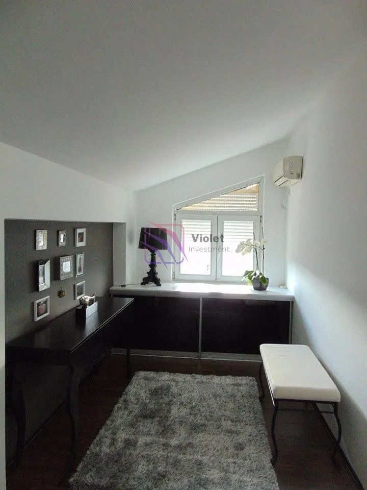 Rent, two bedroom apartment, 82m², Centar, Podgorica