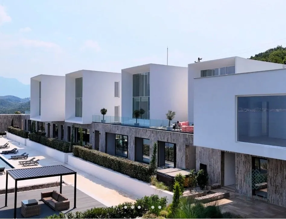 Prodaja, jednosoban stan, 157m², Krašići, Tivat