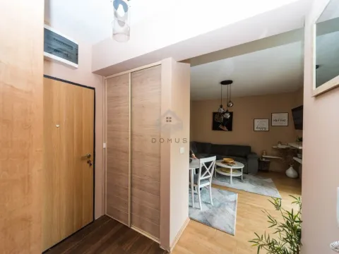 Izdavanje, jednosoban stan, 45m², Pobrežje, Podgorica - image 5