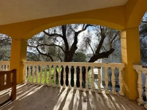 Sale, house, 137m², Buljarica, Budva - image 9