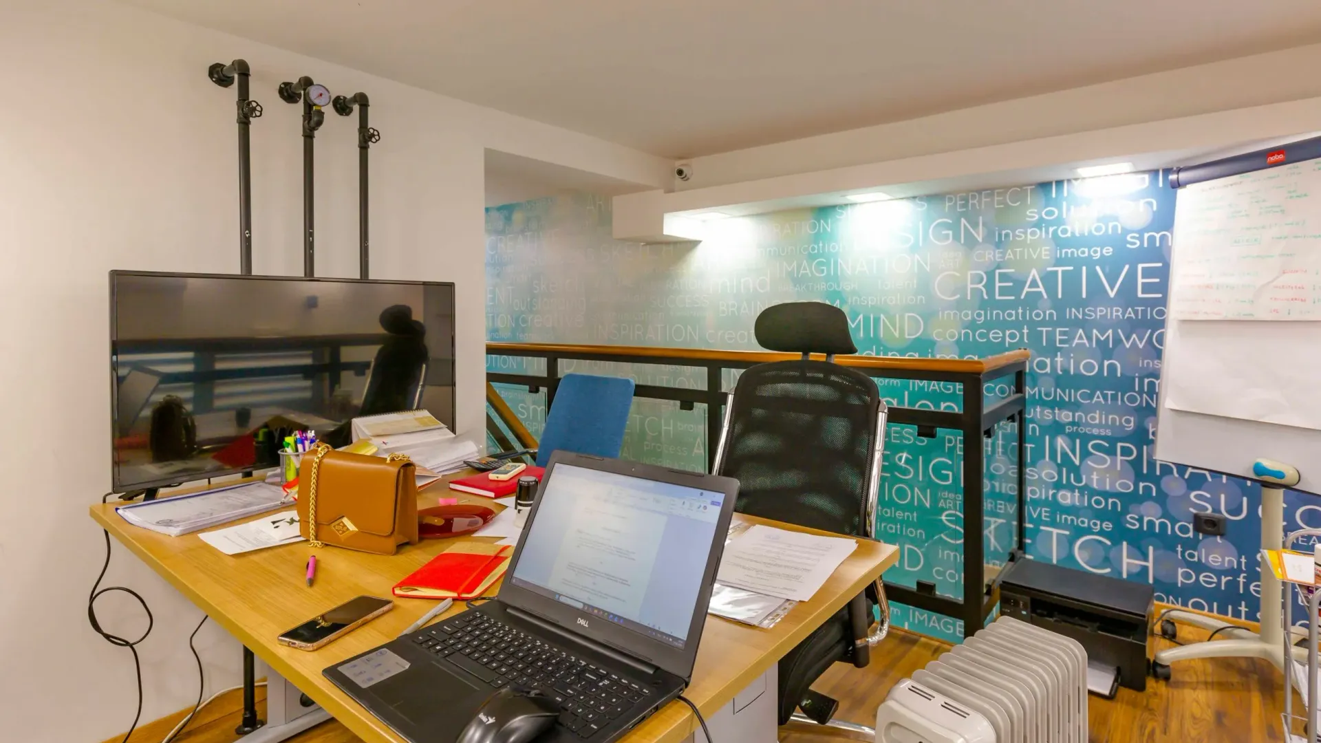 Rent, office space, 43m², City Kej, Podgorica