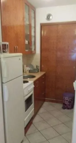 Izdavanje, dvosoban stan, 50m², Crveni Krst, Beograd