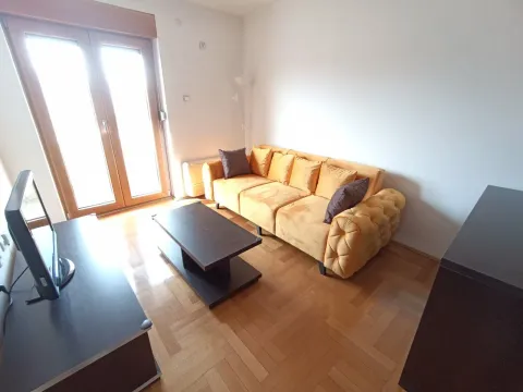 Rent, one bedroom apartment, 52m², Preko Morače, Podgorica - image 3