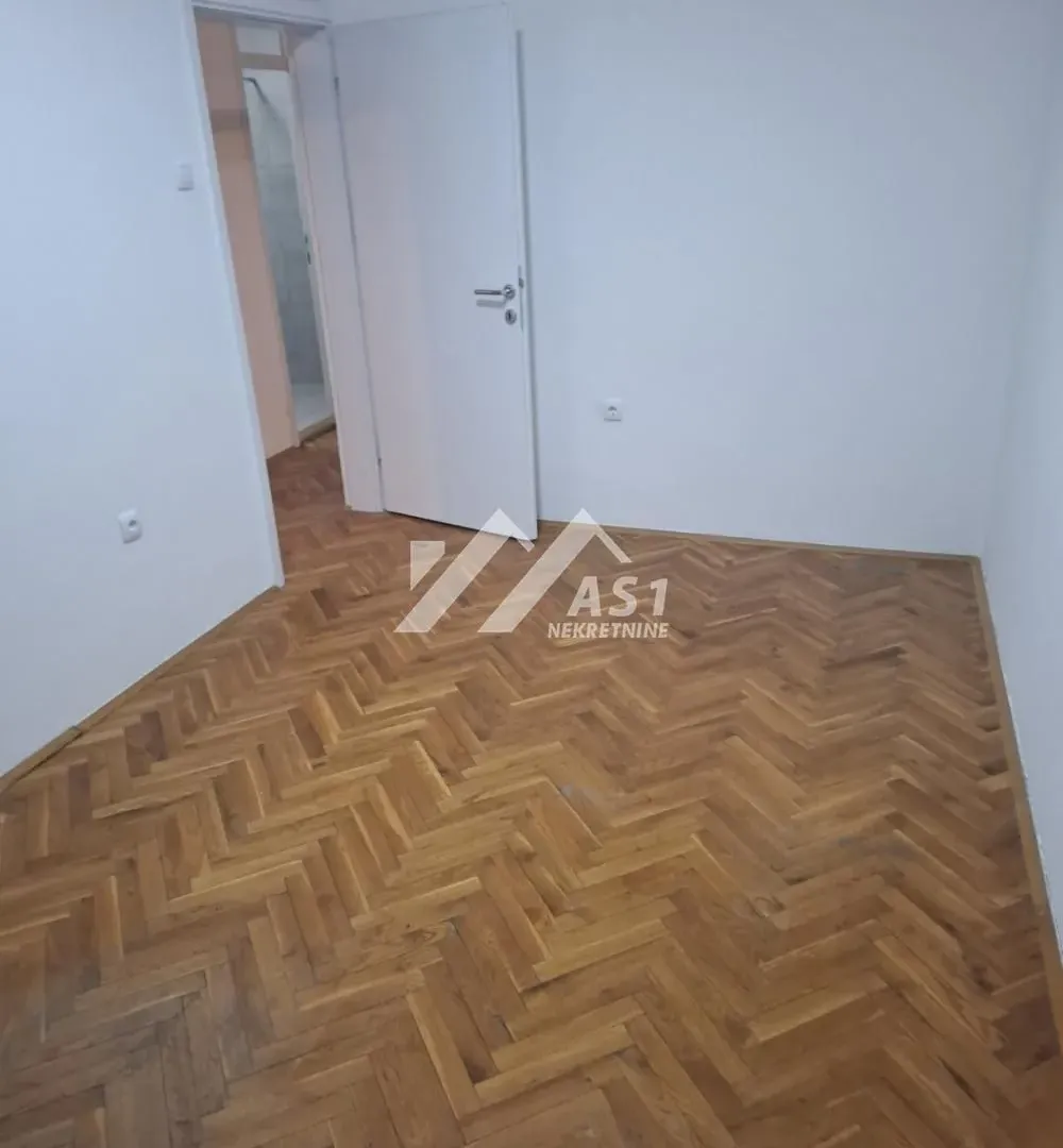 Rent, four bedroom apartment, 96m², Rotkvarija, Novi Sad Sve Podlokacije