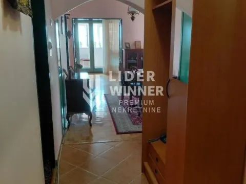 Sale, four bedroom apartment, 84m², Vidikovački venac, Rakovica - image 13