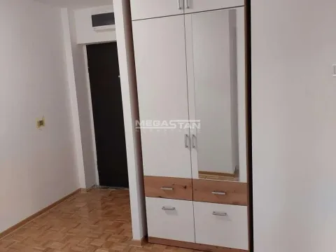 Izdavanje, trosoban stan, 72m², Novi Beograd Sve Podlokacije, Beograd - image 12