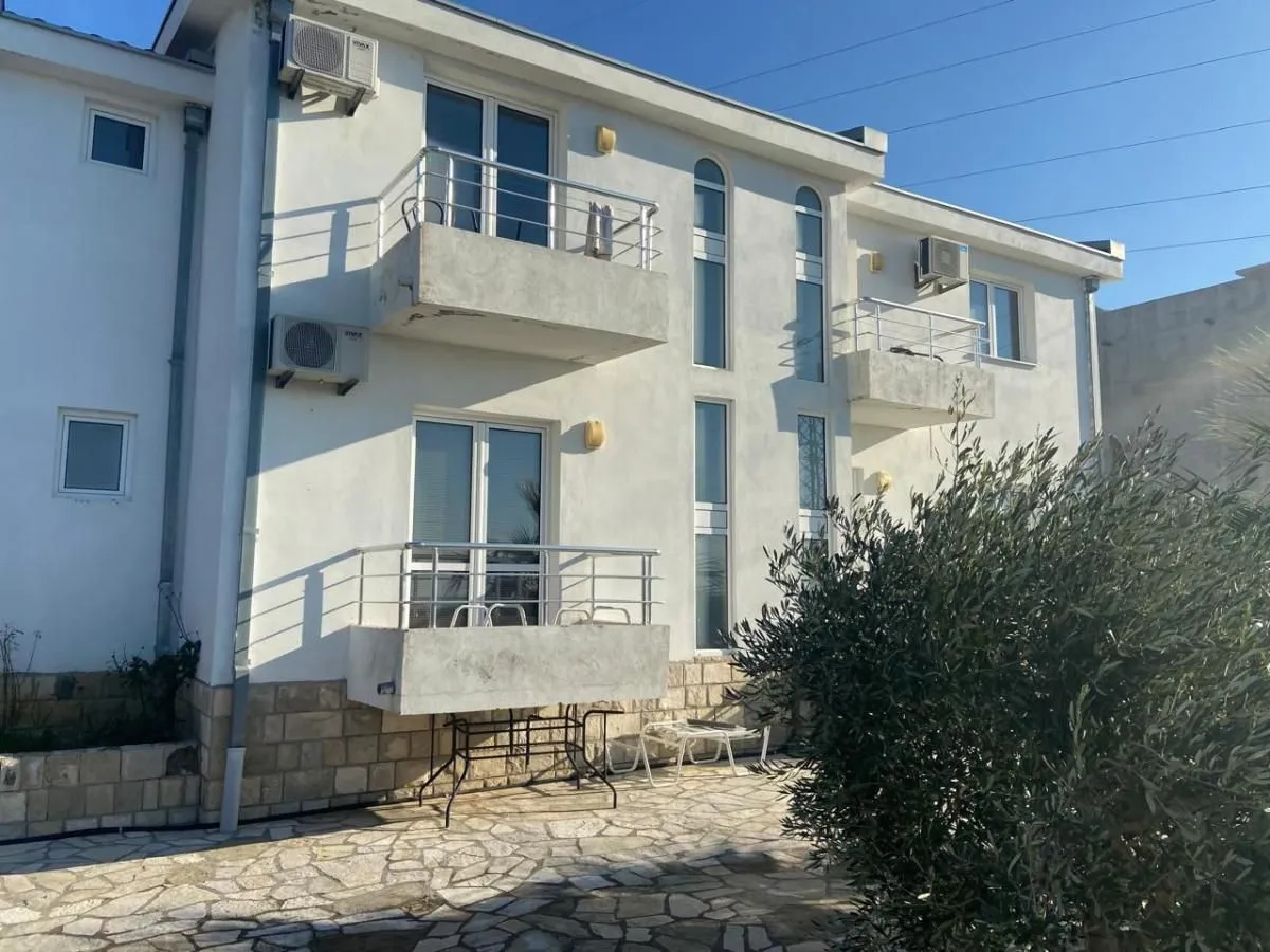 Sale, house, 220m², Sutomore, Bar
