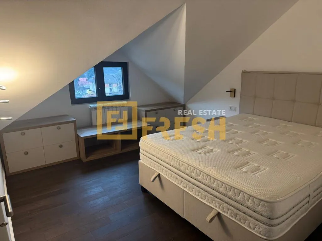 Sale, apartment, 94m², Kolašin, Crna Gora