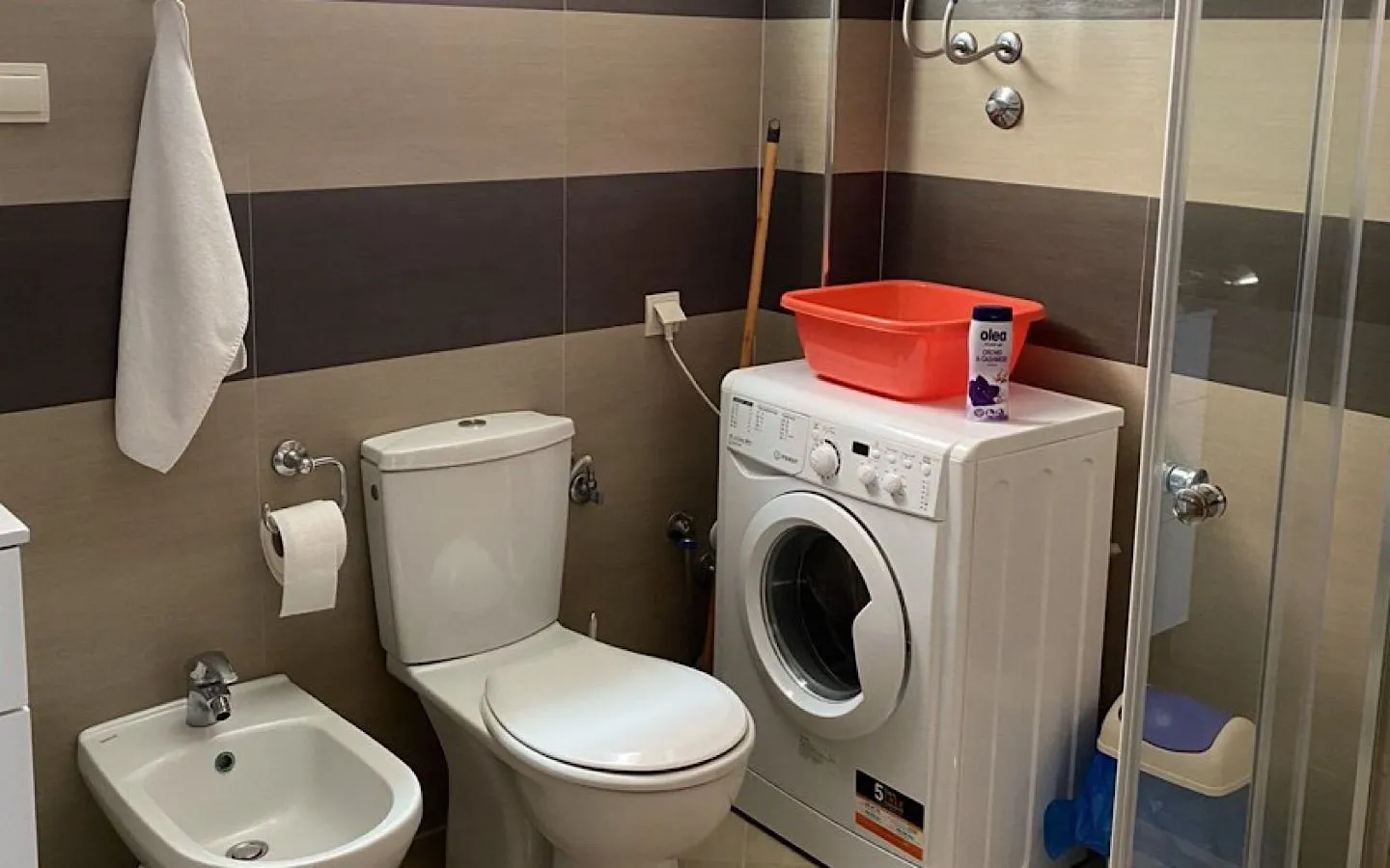 Izdavanje, jednosoban stan, 70m², Dobra Voda, Budva