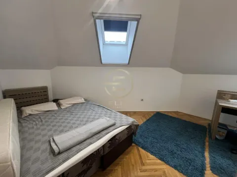 Izdavanje, četvorosoban stan, 130m², Centar, Novi Sad - image 24