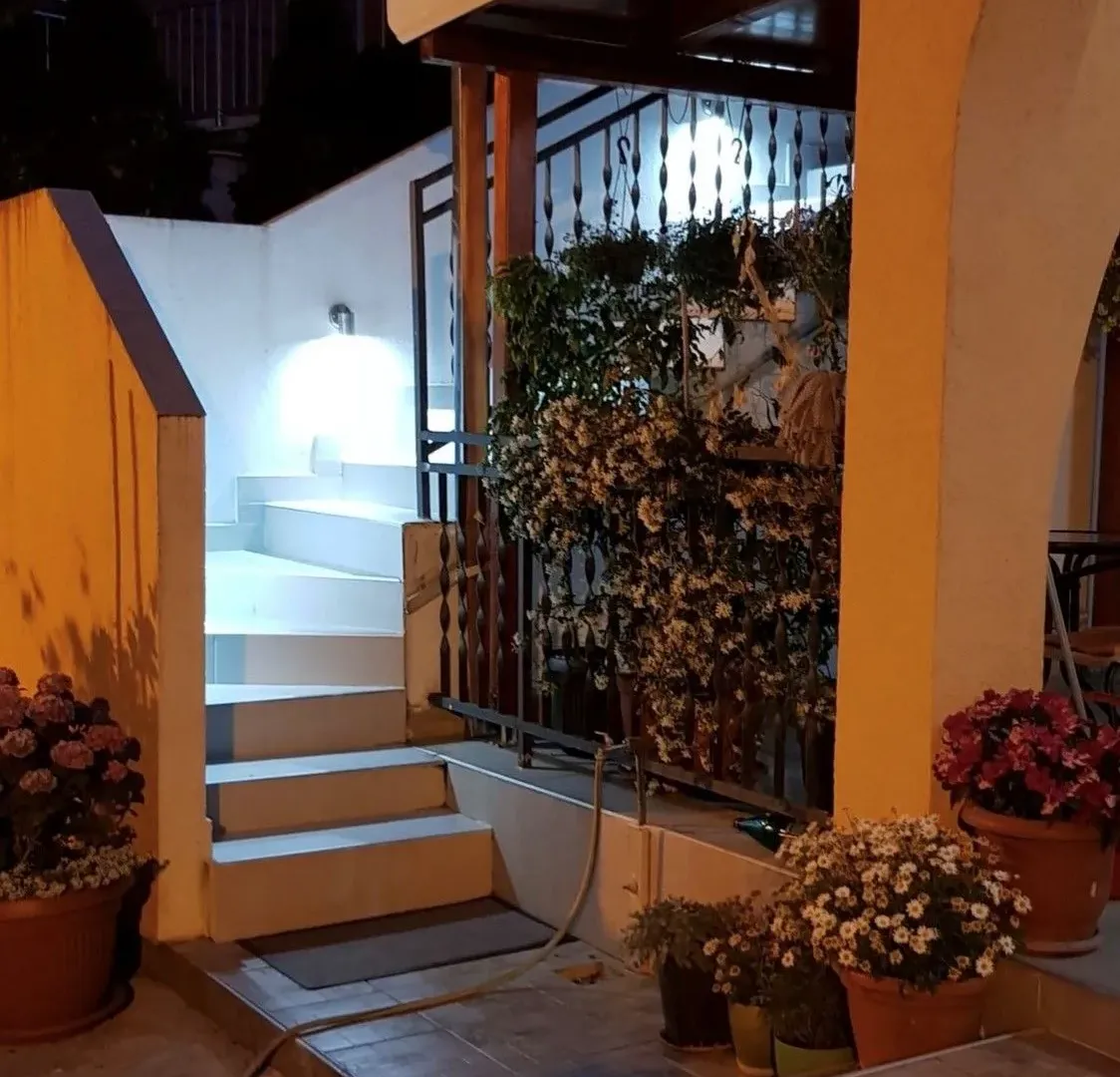 Sale, house, 238m², Golubovina, Budva