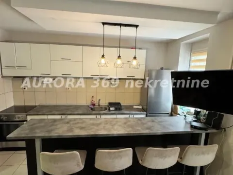 Izdavanje, dvosoban stan, 52m², Podbara, Novi Sad Sve Podlokacije - image 10