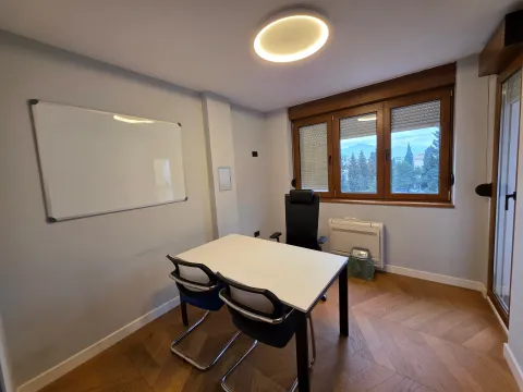 Rent, three bedroom apartment, 110m², Preko Morače, Podgorica - image 5