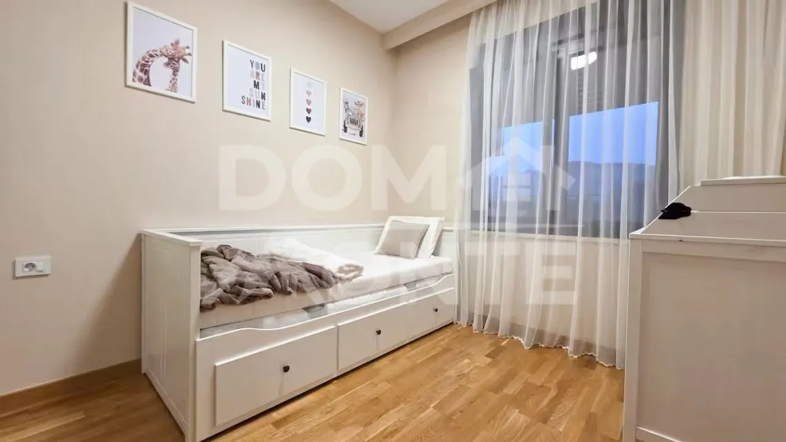 Rent, two bedroom apartment, 70m², Seljanovo, Tivat