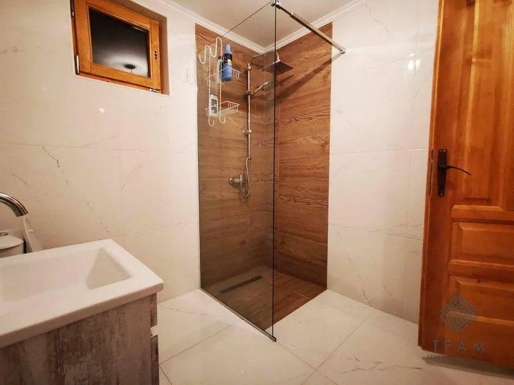 Sale, two bedroom apartment, 84m², Centar, Kolašin