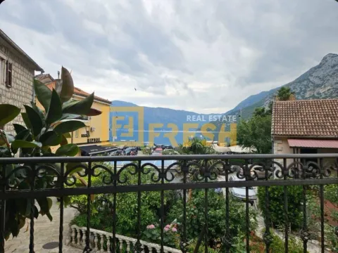 Sale, one bedroom apartment, 56m², Kotor, Crna Gora