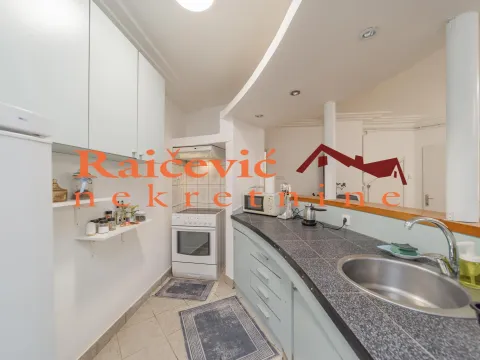 Sale, house, 110m², Zemun Gardoš, Zemun Sve Podlokacije - image 7