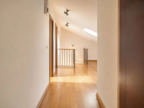 Rent, two bedroom apartment, 140m², City Kvart, Podgorica - image 6